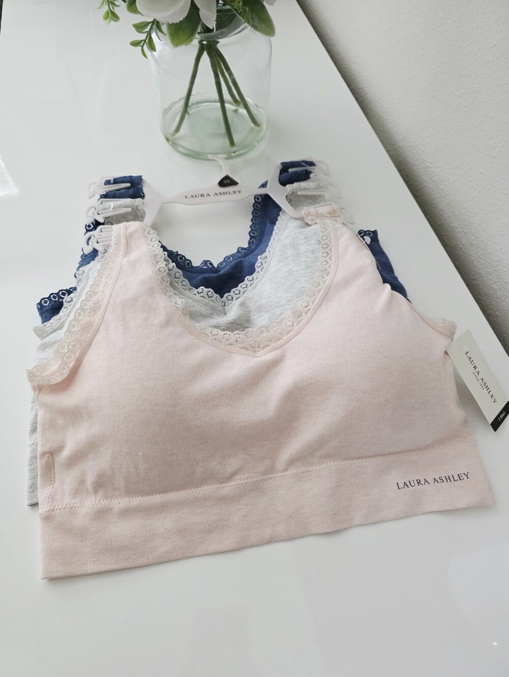 LAURA ASHLEY💘 Brand New 3-Pack Removable Pads SIZE 2X